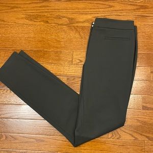 Club Monaco dark grey cotton straight leg slacks - size Women’s 0, never worn.